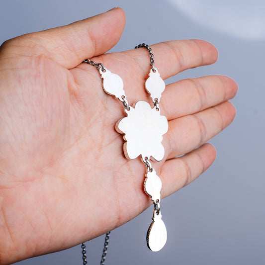 Southwestern Style Number 8 Mine Turquoise Necklace 18 to 20" (.925 Sterling Silver)