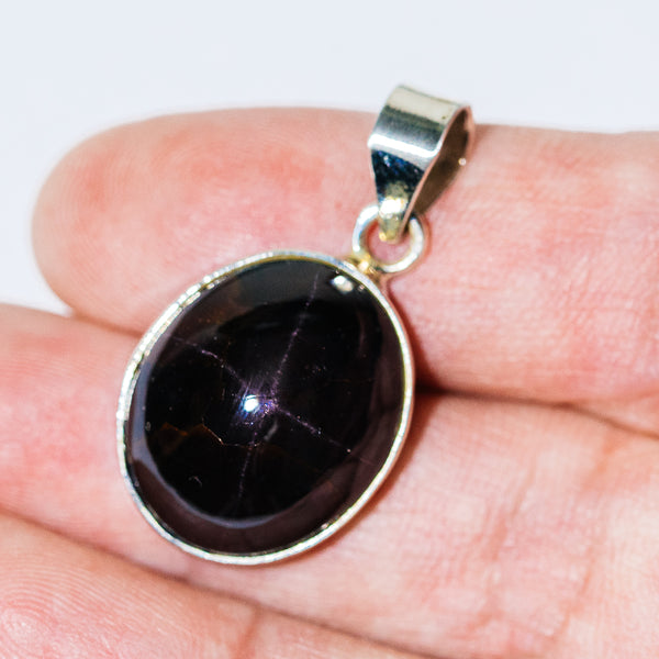 Premium Star Garnet Pendant 1 1/4" (.925 Sterling Silver)
