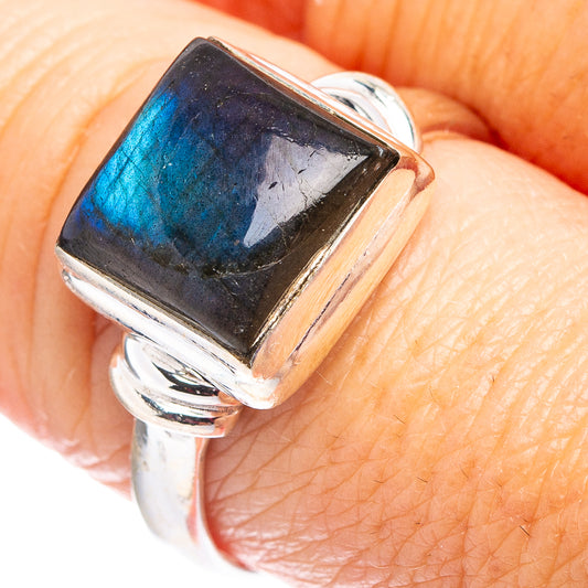 Sterling silver labradorite ring with square blue-gray gemstone bezel