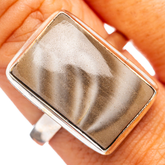 Size 10 sterling silver flint ring with rectangular striped stone face
