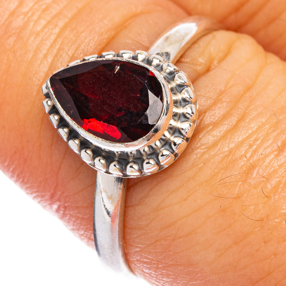 Garnet Dainty Ring Size 8 (925 Sterling Silver) R145443