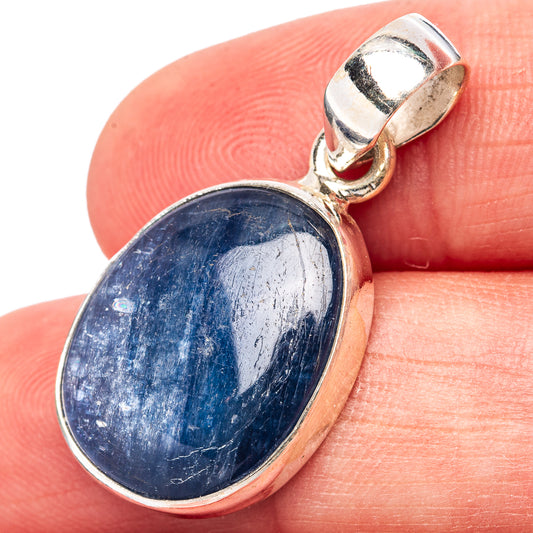 Oval blue kyanite cabochon pendant in .925 sterling silver with loop bail