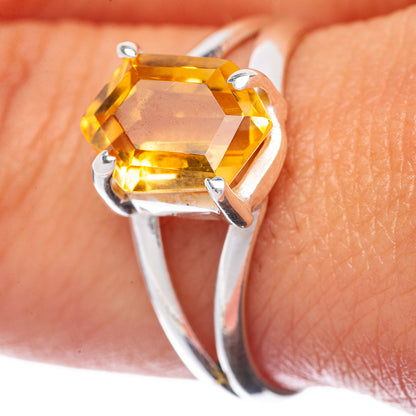 Faceted Citrine Ring Size 9 (925 Sterling Silver) R145122