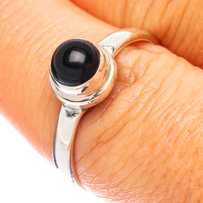 Black Onyx Dainty Ring Size 8 (925 Sterling Silver) R5255