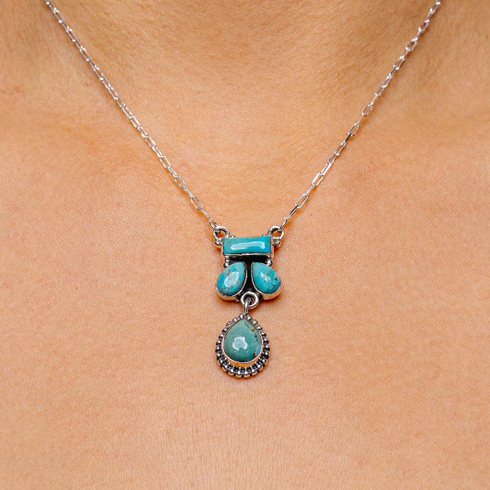 Mojave Turquoise Necklaces 16 to 18" (.925 Sterling Silver)
