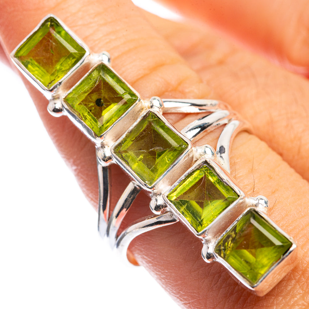 Large Peridot Ring Size 8.75 (925 Sterling Silver) RING143332