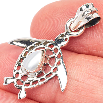 Cultured Pearl Dainty Pendant 1 1/8" (925 Sterling Silver) P39912