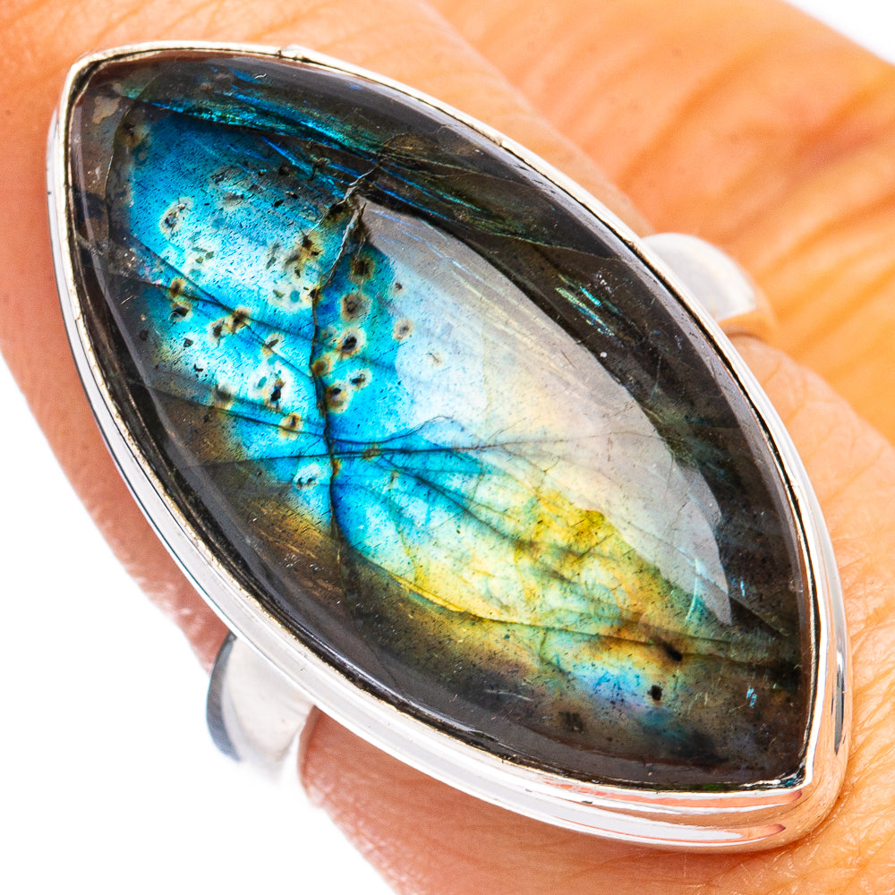 Labradorite Ring Size 7.75 (925 Sterling Silver) R8552