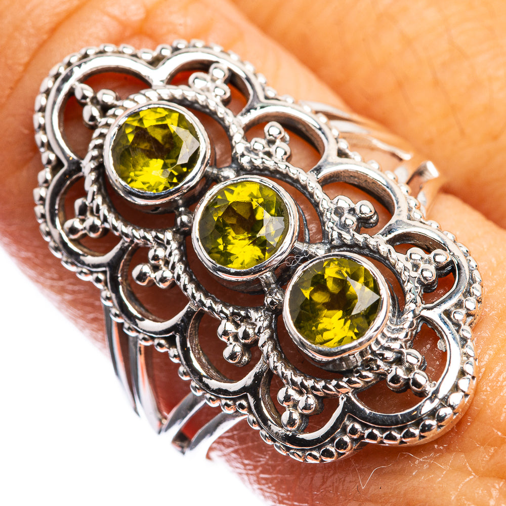 Peridot Ring Size 9 (925 Sterling Silver) R142408