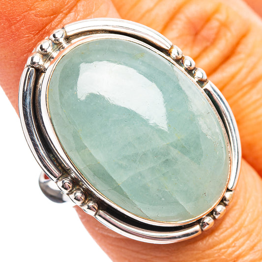 Aquamarine oval gemstone ring, .925 sterling silver, size 7