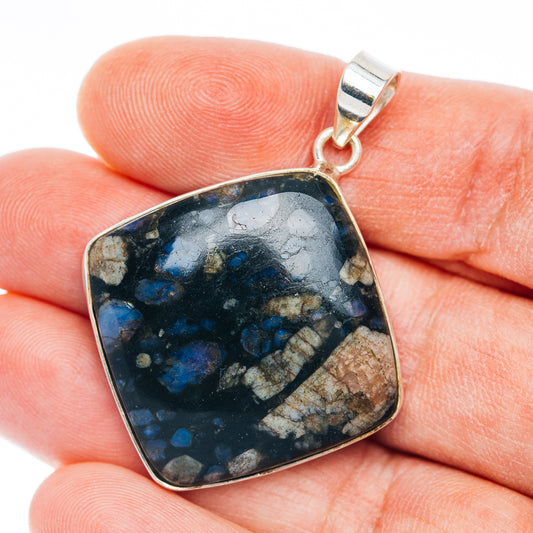 Premium Que Sera Pendant 1 3/4" (.925 Sterling Silver)