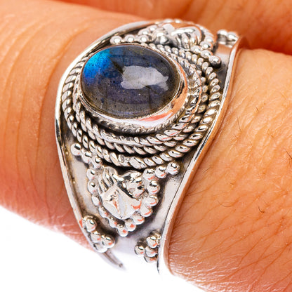 Labradorite Ring Size 7.75 (925 Sterling Silver) R146312