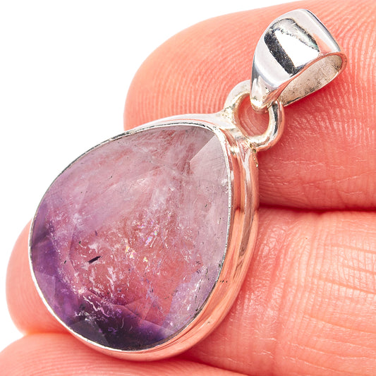 Bi-color oval amethyst pendant in .925 sterling silver bezel setting