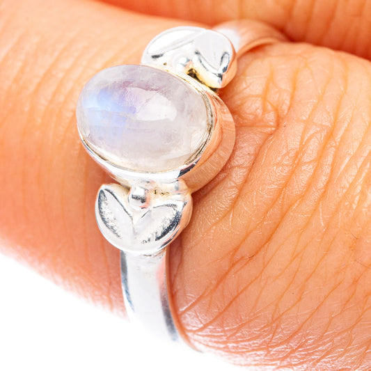 Rainbow Moonstone Ring Size 7 (925 Sterling Silver) R5581