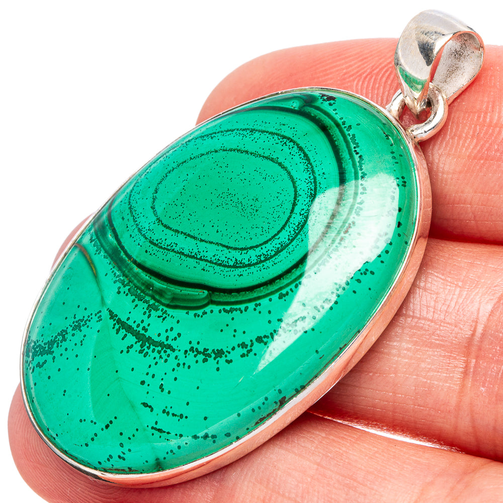 Oval malachite pendant in 925 sterling silver, green stone with swirl pattern