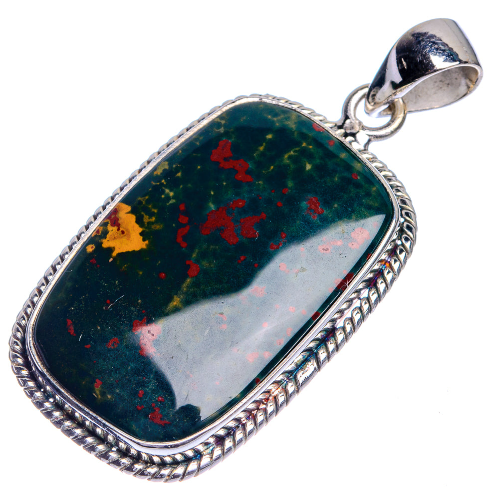 Oval bloodstone pendant in 925 sterling silver, green stone with red speckles and rope frame.