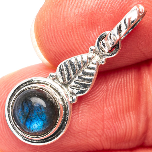 Sterling silver labradorite pendant with round bezel and blue flash, detailed bail
