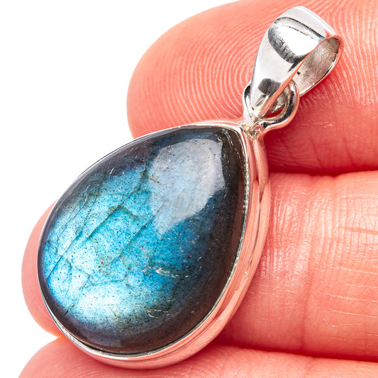 925 sterling silver labradorite pendant with oval blue-sheen stone and bail