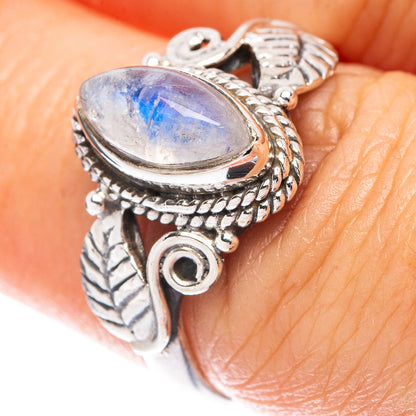 Rainbow Moonstone Ring Size 7 (925 Sterling Silver) R5538