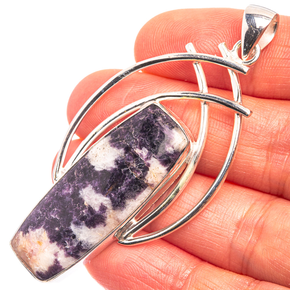 Kammererite Pendant 2 1/2" (925 Sterling Silver) P38901