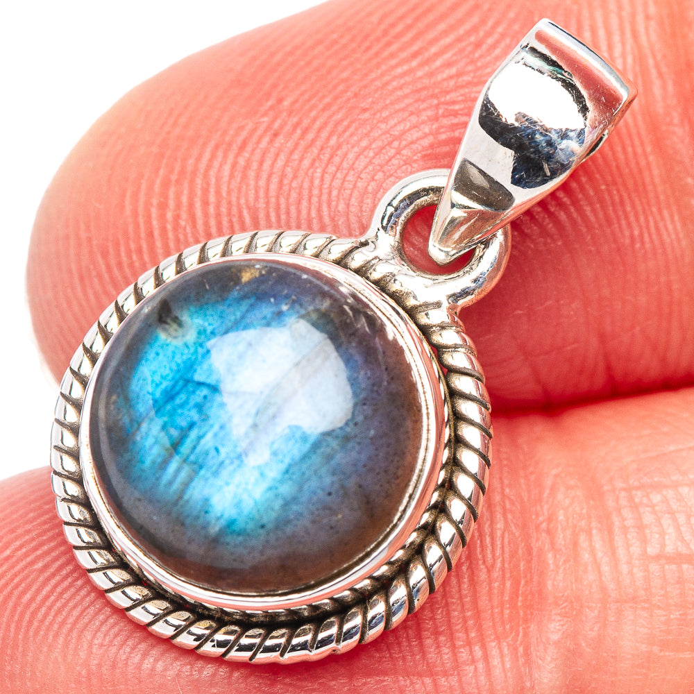 Labradorite Pendant 7/8" (.925 Sterling Silver)