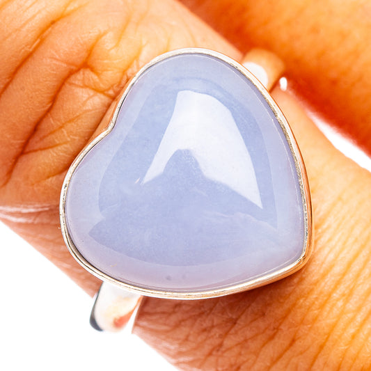 Heart-shaped lavender chalcedony sterling silver ring