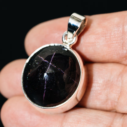 Premium Star Garnet Pendant 1 1/2" (.925 Sterling Silver)
