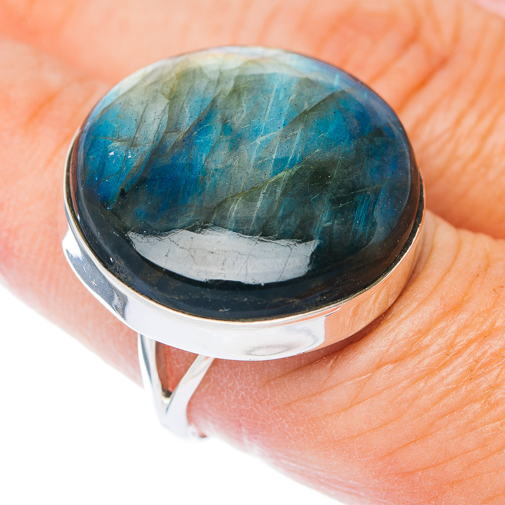 Large Premium Labradorite Ring Size 8 (.925 Sterling Silver)