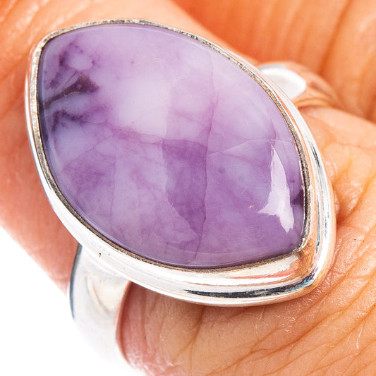 Sterling silver ring with oval lavender-purple cabochon gemstone, size 7