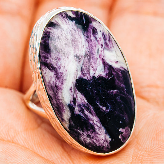 Oval dark purple and white gemstone ring in 925 sterling silver with textured band
