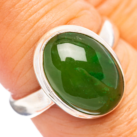 Oval green jade cabochon ring in .925 sterling silver, size 7.25