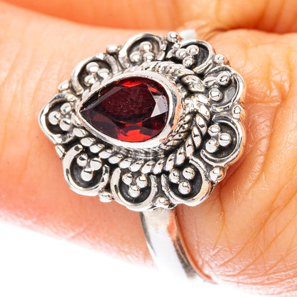 Value Garnet Ring Size 6.75 (925 Sterling Silver) R3075