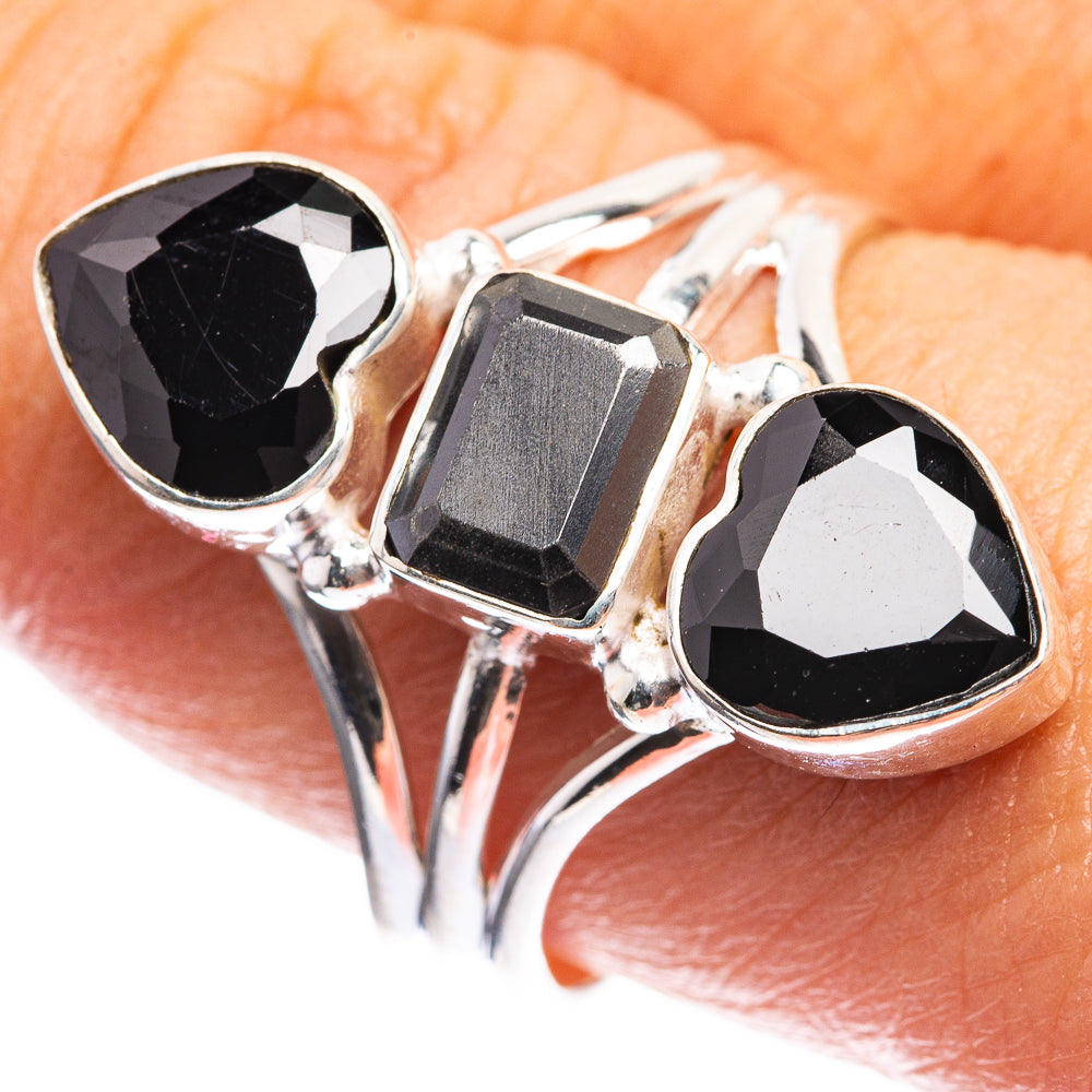 Black Onyx Ring Size 9 (925 Sterling Silver) R142985