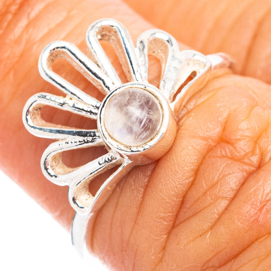 Sterling silver daisy ring with round moonstone centerpiece