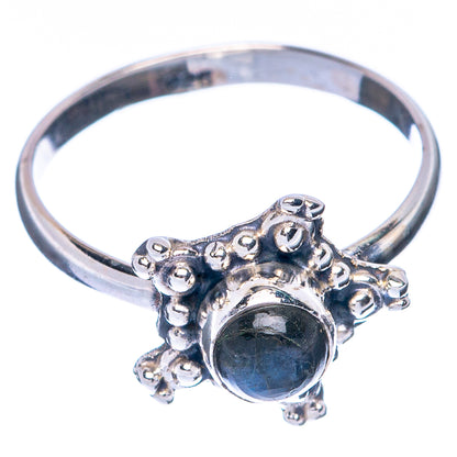 Sterling silver ring with round blue labradorite gemstone and raised filigree band