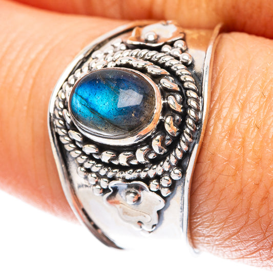 Labradorite 925 Sterling Silver Ring Size 8 (925 Sterling Silver) R5421