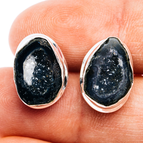 Tabasco Geode Earrings 5/8" (.925 Sterling Silver)