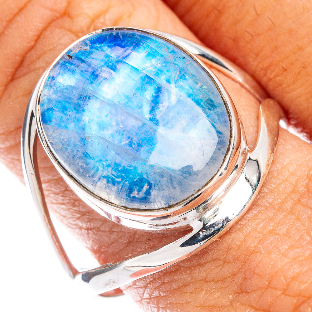 Blue Moonstone Ring Size 10.75 (925 Sterling Silver) R7433