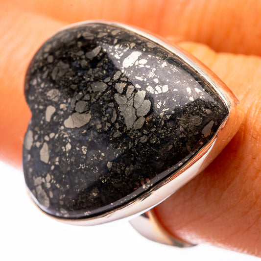 Large Pyrite In Black Onyx Ring Size 9 (925 Sterling Silver) R140640