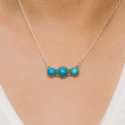 Southwestern Style King's Manassa Turquoise Necklace 17 to 19" (.925 Sterling Silver)