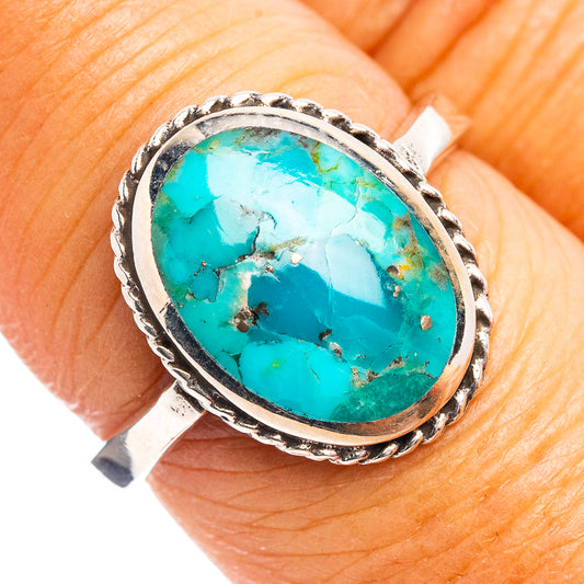 Turquoise oval gemstone ring with silver scalloped bezel, size 7.75 (.925 sterling)