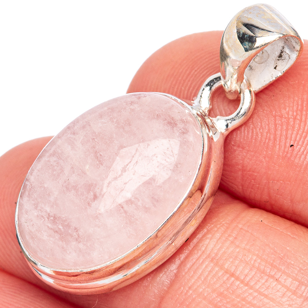 Oval morganite pendant in 925 sterling silver with side bail, pink gemstone close-up