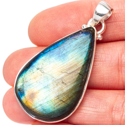 Labradorite 925 Sterling Silver Pendant 1 7/8" (925 Sterling Silver) P42697