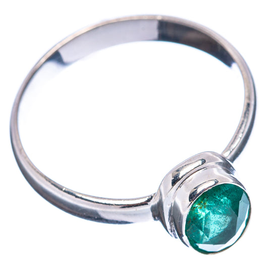 925 sterling silver emerald ring with round green gemstone on band