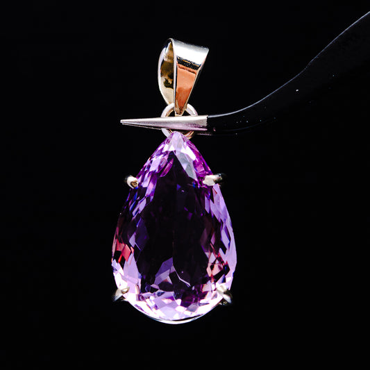 17.99ct Faceted Brazilian Amethyst Pendant 1 3/8" (.925 Sterling Silver)