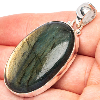 Labradorite Pendant 2" (925 Sterling Silver) P43176