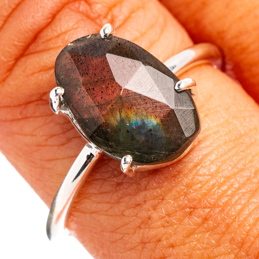 Faceted labradorite oval ring in .925 sterling silver, bezel and prong setting
