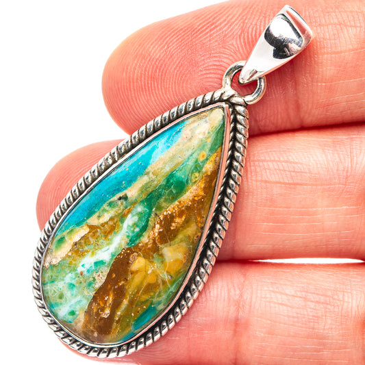 Teardrop opal pendant in .925 sterling silver with rope-textured bezel and teardrop bail