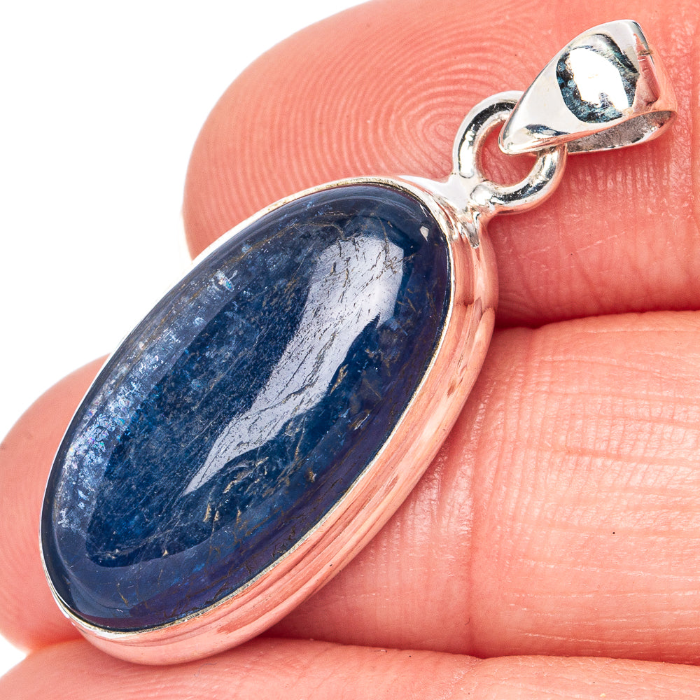Kyanite Pendant 1 3/8" (925 Sterling Silver) P41334