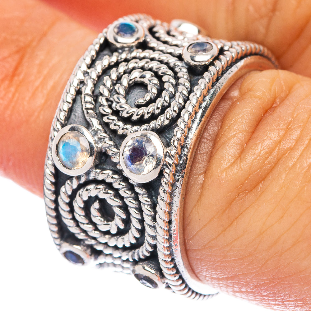 Rainbow Moonstone Ring Size 5.75 (925 Sterling Silver) R145936